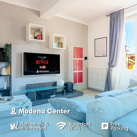 Luxury Apartment Next To The Francescana Módena Exterior foto